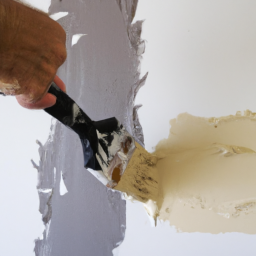 Remise en état de vos murs : quand et comment peindre Torcy